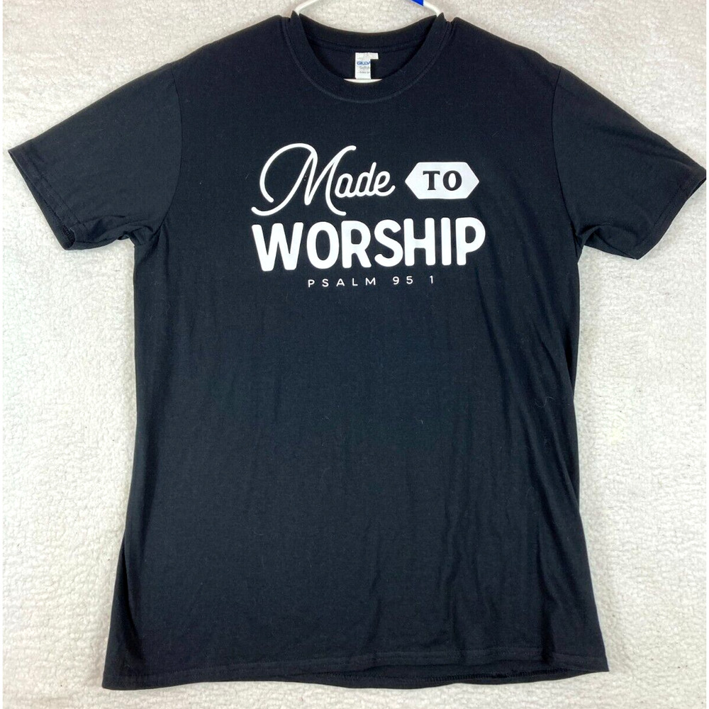 Gildan Soft Style Graphic Tee Shirt‎ Made To Worship Large Short Sleeve Black